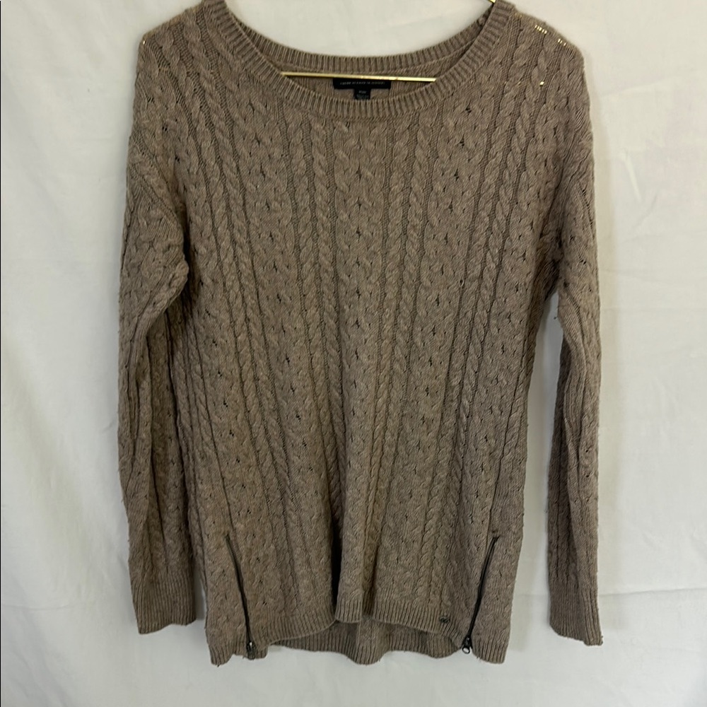American Eagle Outfitters Tan Crew Neck Cable Knit Sweater